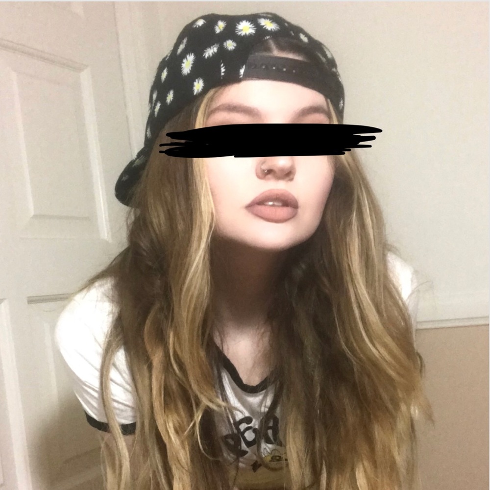 🌼 DAISY SNAPBACK 🌼